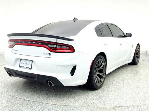 Used 2022 Dodge Charger SRT Hellcat w/ Harman/Kardon Audio Group image 5