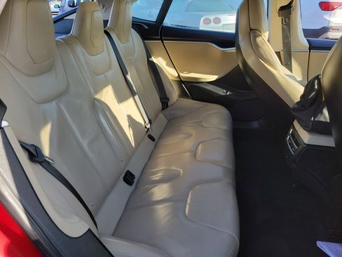 Used 2017 Tesla Model S 75D image 19
