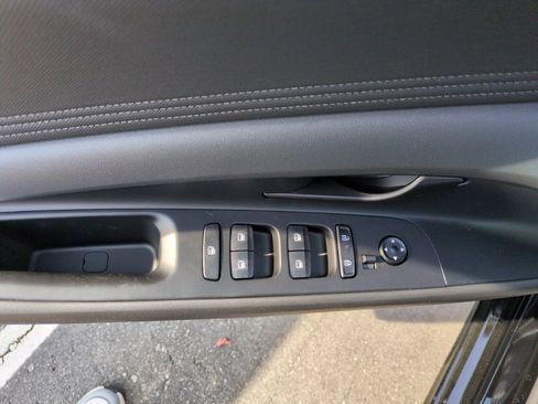 New 2026 Hyundai Elantra Sport FWD image 14