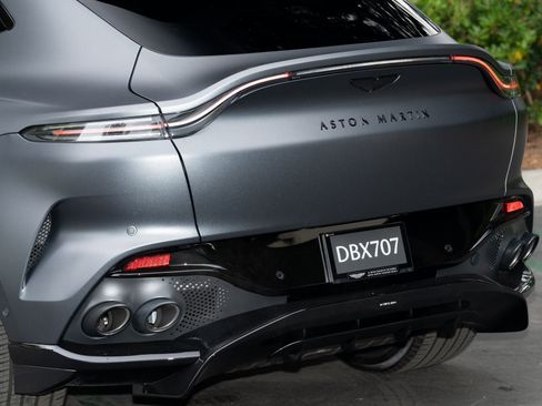 Used 2025 Aston Martin DBX 707 image 24