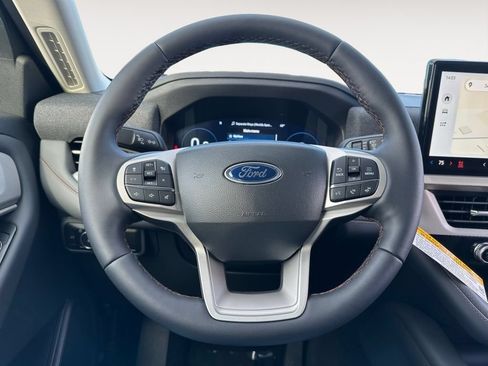 New 2026 Ford Explorer Active w/ Active Comfort Package AWD/4WD image 40
