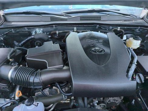 Certified 2023 Toyota Tacoma SR5 RWD image 21