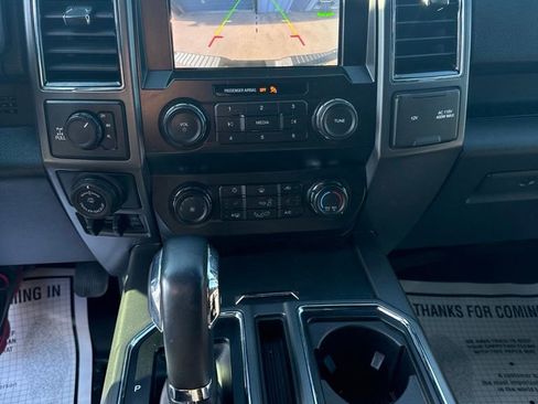 Used 2019 Ford F150 XLT w/ Equipment Group 302A Luxury AWD/4WD image 15