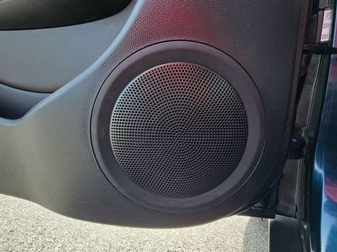 Used 2018 Kia Soul + FWD image 22