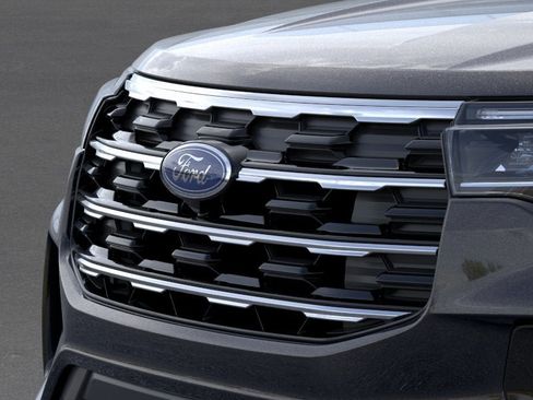 New 2026 Ford Explorer Active AWD/4WD image 17