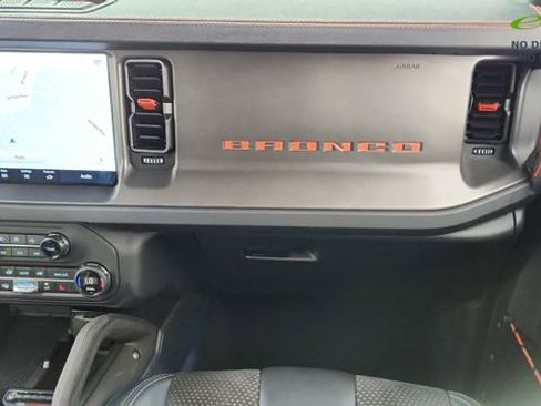 Used 2025 Ford Bronco Raptor AWD/4WD image 36