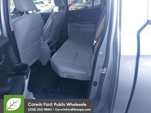 Used 2018 Honda Ridgeline RTL-T image 9