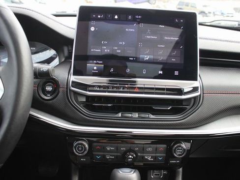 Used 2022 Jeep Compass Trailhawk w/ Sun and Sound Group image 4