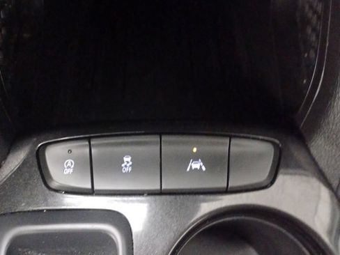 Used 2022 Chevrolet TrailBlazer LT w/ Convenience Package FWD image 28