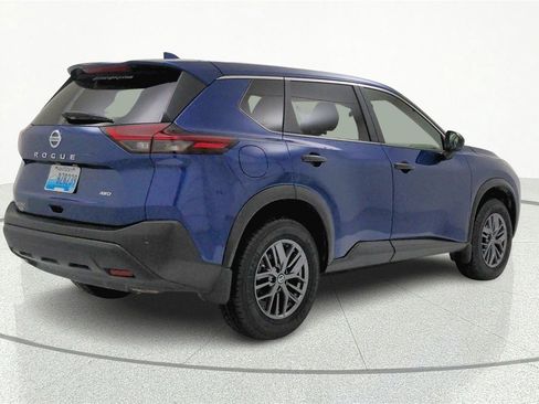 Used 2021 Nissan Rogue S AWD/4WD image 3