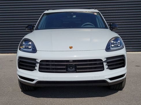 Certified 2023 Porsche Cayenne Platinum Edition AWD/4WD image 10