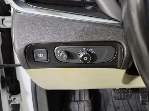 Used 2021 Buick Enclave Essence w/ LPO, Floor Liner Package image 19