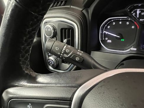 Used 2022 GMC Sierra 2500 SLT w/ SLT Convenience Package AWD/4WD image 32