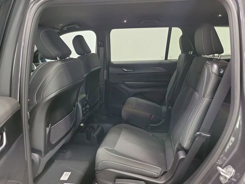 New 2025 Jeep Grand Cherokee L Laredo w/ Luxury Tech Group I image 9