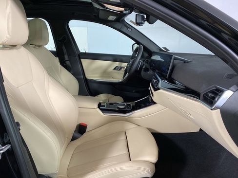 Certified 2023 BMW 330i xDrive 330i xDrive w/ Driving Assistance Package image 28