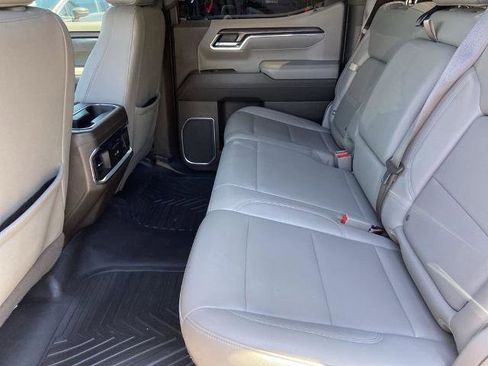 Used 2023 GMC Sierra 1500 SLT w/ SLT Premium Package AWD/4WD image 20