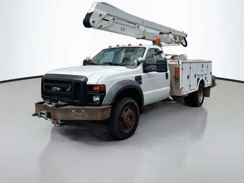 Used 2008 Ford F550 4x4 Regular Cab Super Duty image 3