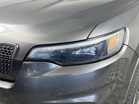 Used 2020 Jeep Cherokee High Altitude image 12