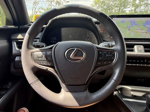 Used 2025 Lexus UX 300h AWD w/ Cold Area Package image 16