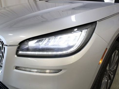 Used 2020 Lincoln Corsair Reserve w/ Elements Package FWD image 35