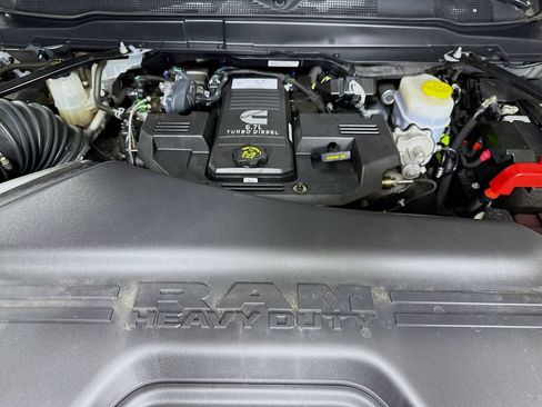 Used 2023 RAM 2500 Limited AWD/4WD image 35
