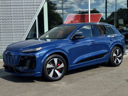 New 2025 Audi SQ6 e-tron Premium Plus