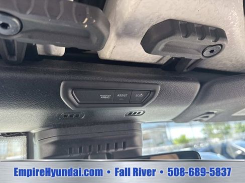 Used 2020 Jeep Gladiator Rubicon AWD/4WD image 24