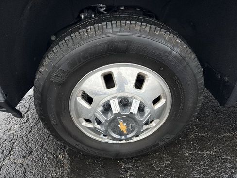 Used 2024 Chevrolet Silverado 3500 LTZ w/ LTZ Convenience Package image 18