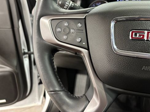 Used 2022 GMC Acadia AT4 w/ Technology Package image 22