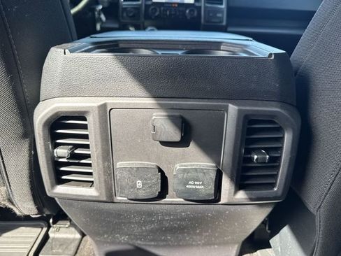 Used 2020 Ford F150 XLT w/ Equipment Group 302A Luxury AWD/4WD image 20