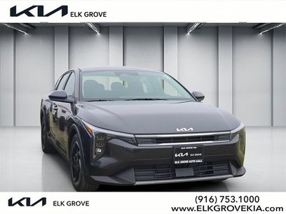 New 2025 Kia K4 EX