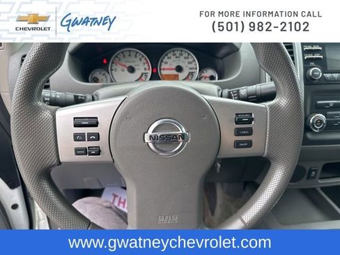 Used 2014 Nissan Frontier Desert Runner RWD image 16