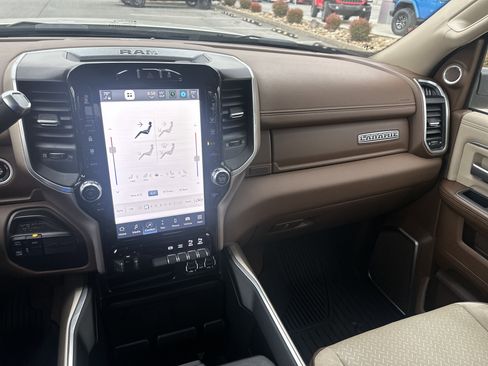 Used 2022 RAM 2500 Laramie image 45