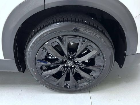 Certified 2025 MAZDA CX-90 Plug-In Hybrid w/Premium Sport AWD/4WD image 23