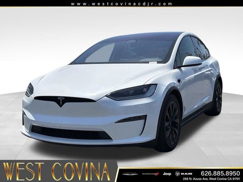 Used 2023 Tesla Model X AWD/4WD image 4