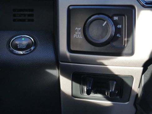 Certified 2022 Ford F350 Lariat w/ Lariat Ultimate Package image 9