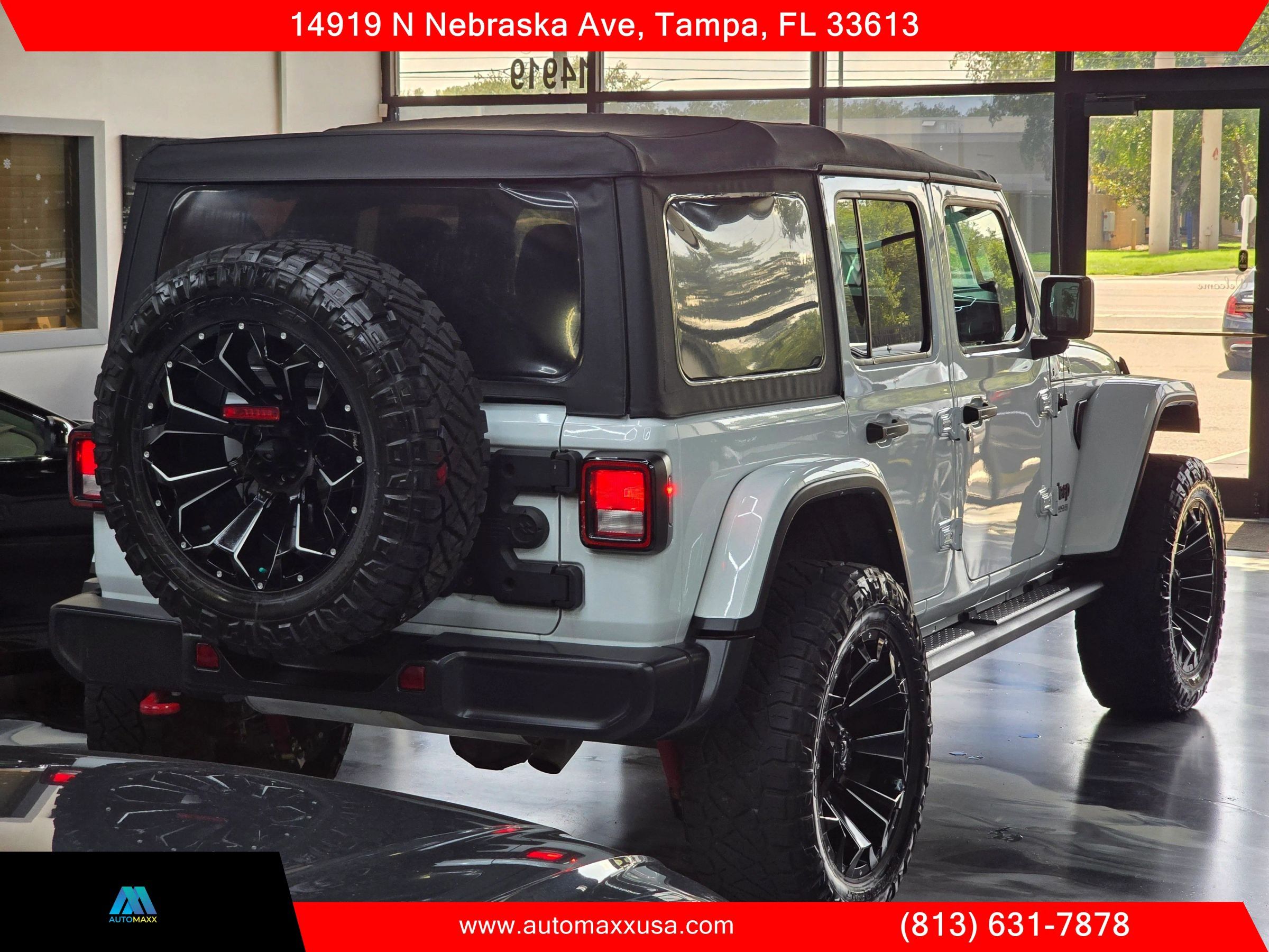 Used 2021 Jeep Wrangler Unlimited Rubicon AWD/4WD image 13
