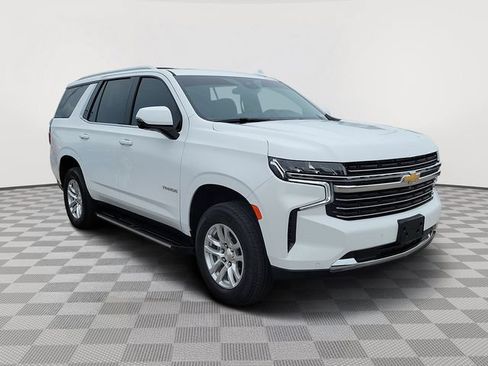Used 2024 Chevrolet Tahoe LT w/ Luxury Package AWD/4WD image 7
