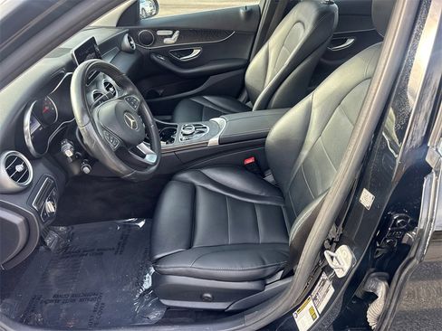 Used 2017 Mercedes-Benz C 300 Sedan image 9