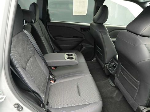 Used 2025 Subaru Forester Premium AWD/4WD image 24