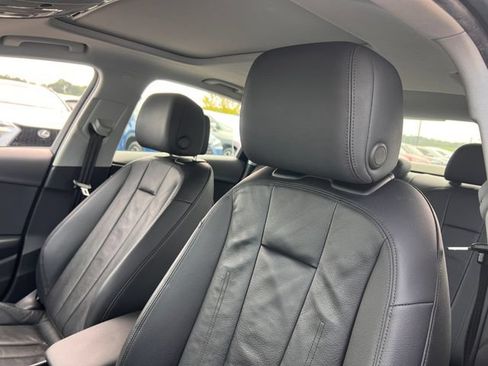 Used 2019 Audi A4 2.0T Premium FWD image 13