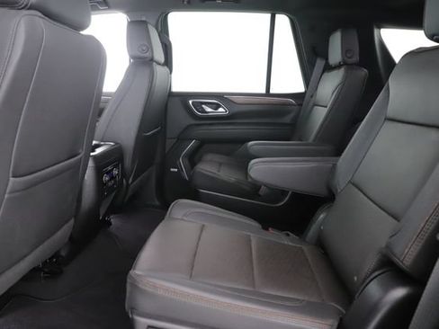Used 2024 Chevrolet Tahoe High Country AWD/4WD image 30