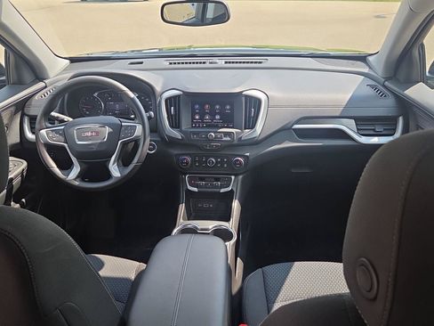 Used 2024 GMC Terrain SLE w/ Driver Convenience Package AWD/4WD image 14