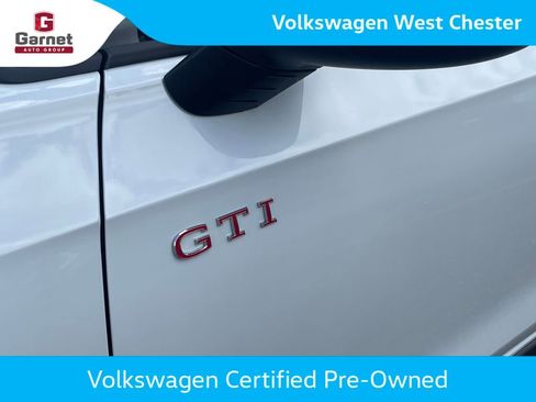 Certified 2026 Volkswagen GTI SE FWD image 18