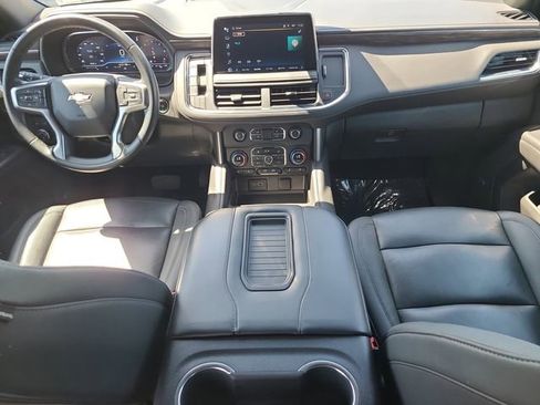 Used 2024 Chevrolet Suburban LT AWD/4WD image 12