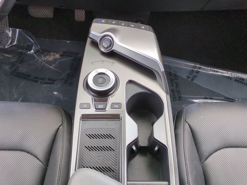 Certified 2022 Kia EV6 Wind w/ Wind Technology Package AWD/4WD image 19