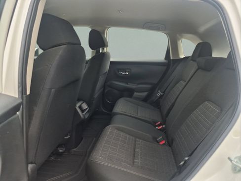 Certified 2024 Honda HR-V LX image 17