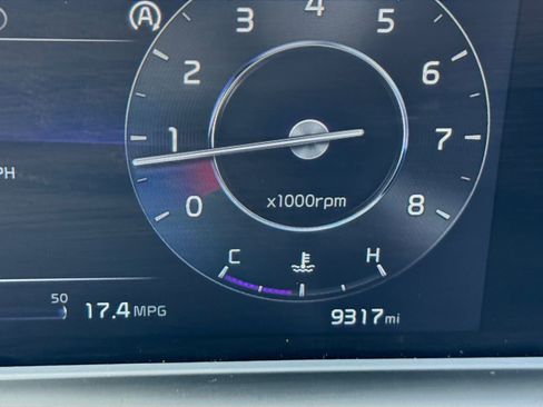 Used 2024 Kia Seltos EX image 17