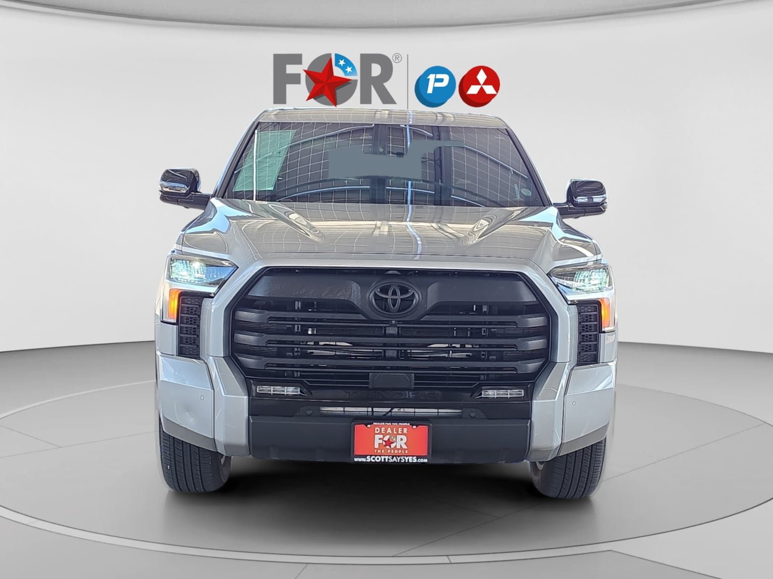 Used 2025 Toyota Tundra Limited AWD/4WD image 2