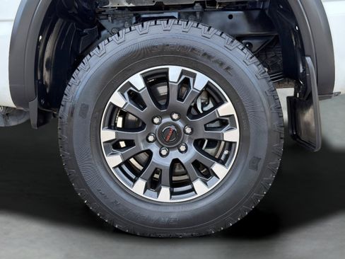 Used 2021 Nissan Titan PRO-4X w/ Pro-4x Convenience Package image 87